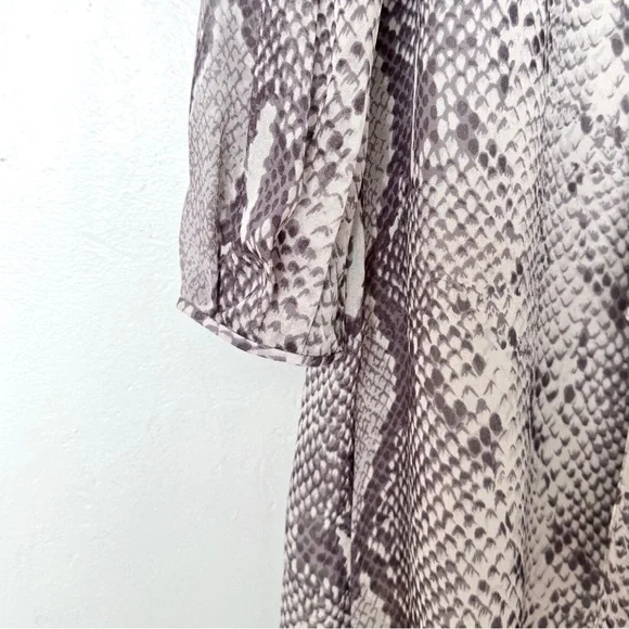 DVF Jezebel Python Grey Print Tie Neck Long Sleeve Shift Mini Dress Size 6 - Picture 6 of 14
